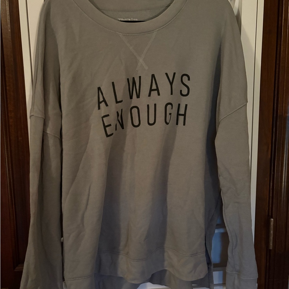 Time and Tru Light Gray Sweatshirt